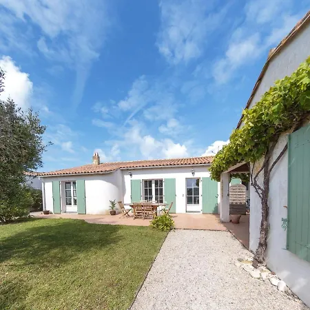 Villa Loix, 4 Bedrooms, 8 Persons - Fr-1-258-127 Nyaraló *